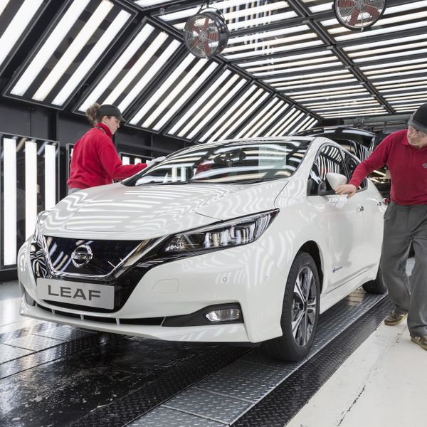 Nissan Leaf electric car production in Sunderland